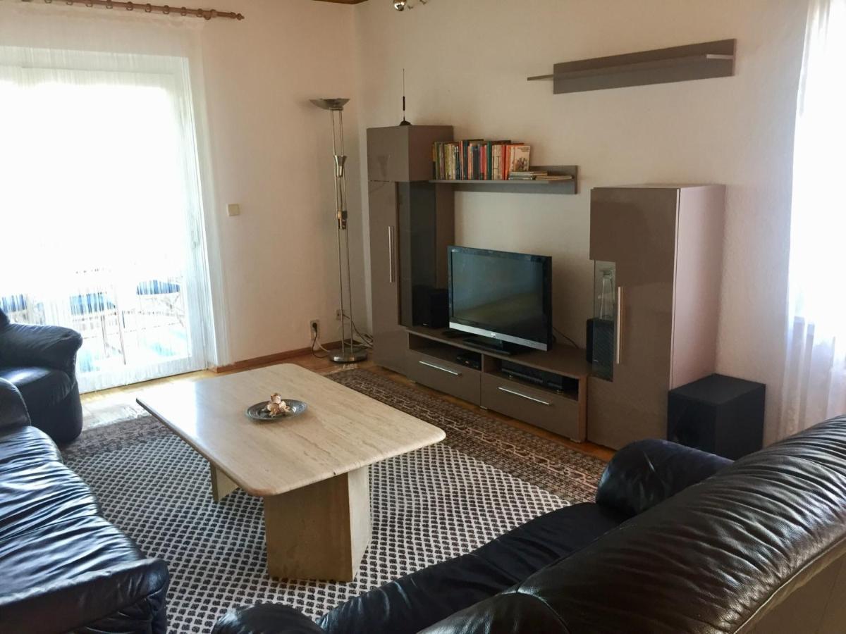 Apartamento Blaues Haus Niederdorfelden Exterior foto